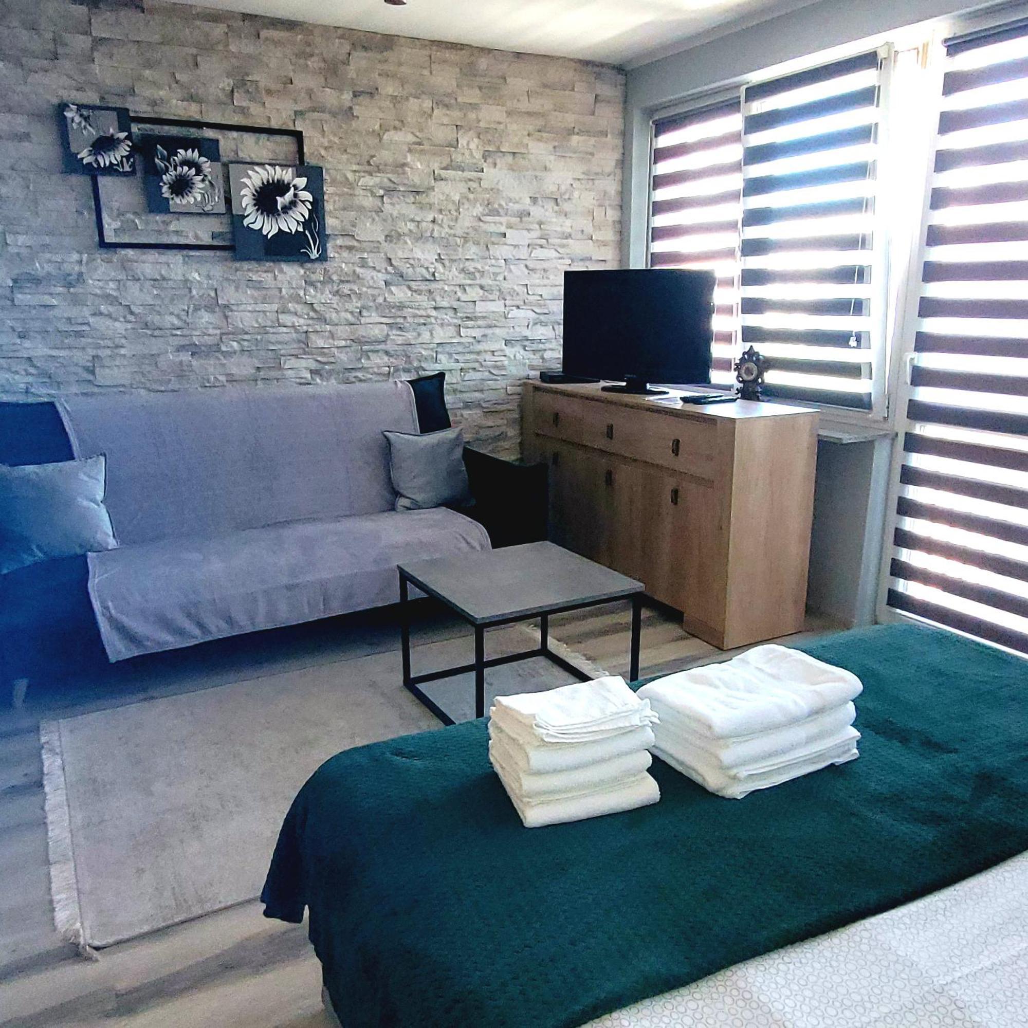 Apartament Centrum Chmielna วอร์ซอ ภายนอก รูปภาพ